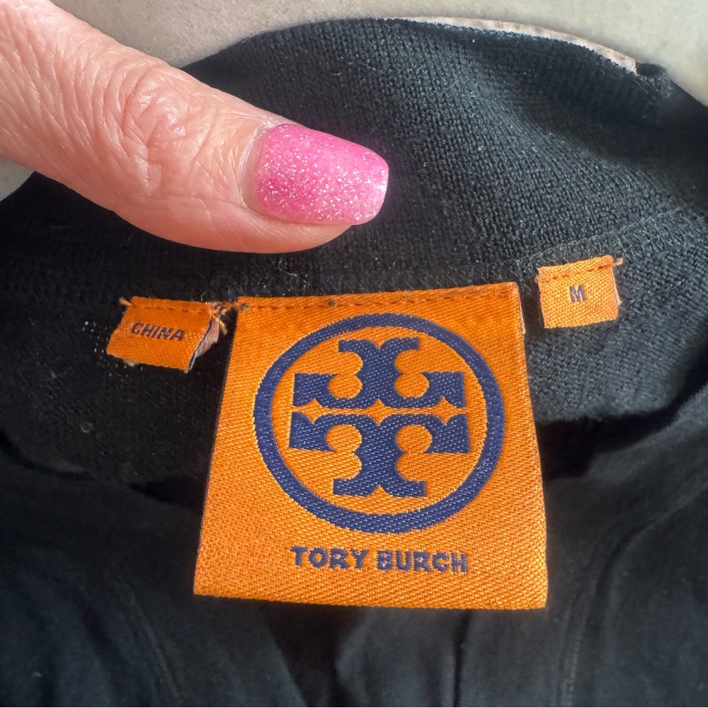Tory Burch Black 100% Merino Wool Boyfriend Cardigan Sweater *holes M - Picture 8 of 14